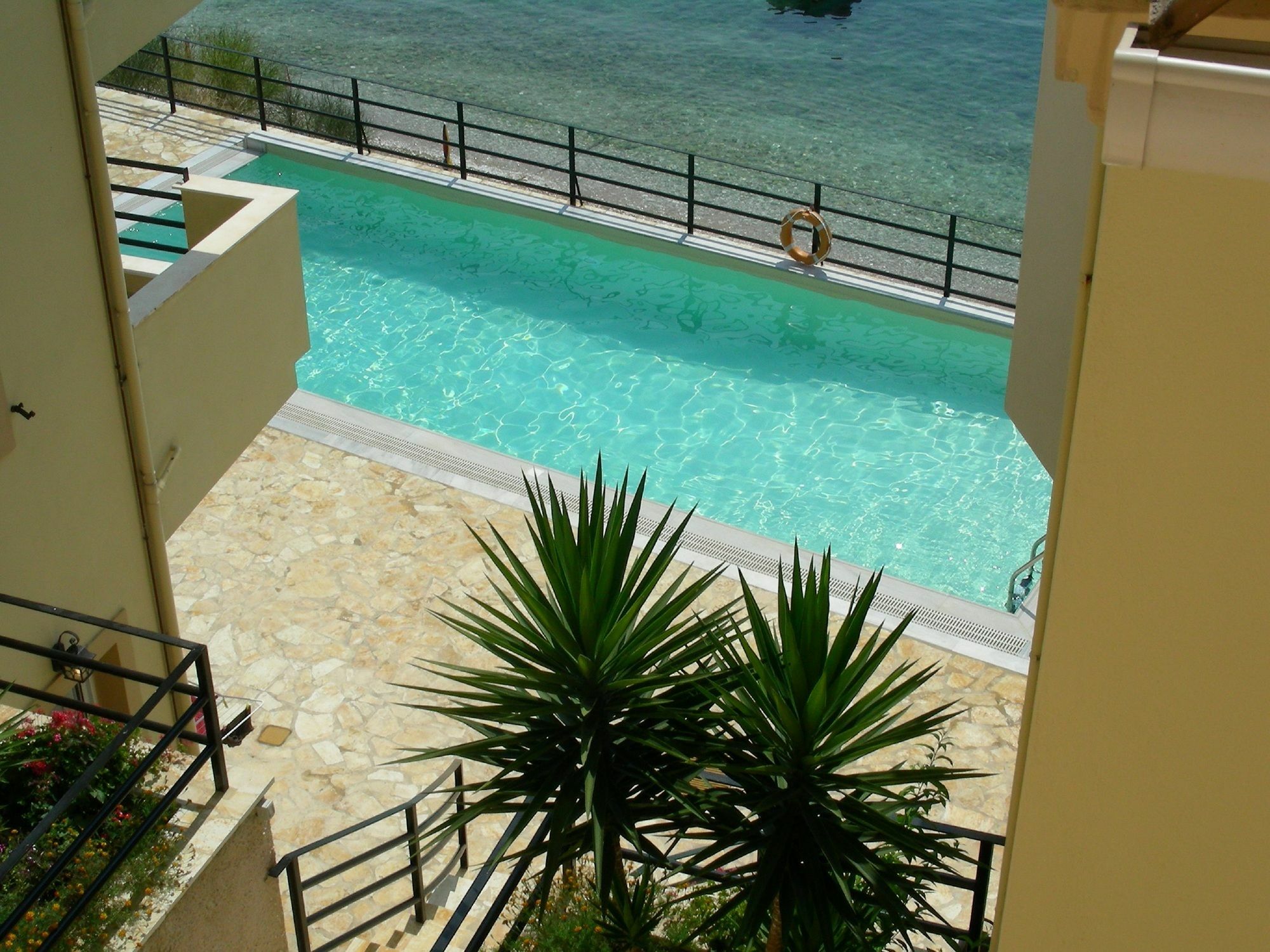 Glyfa Beach Villas Barbati Extérieur photo