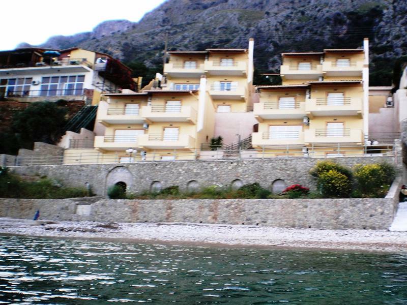 Glyfa Beach Villas Barbati Extérieur photo